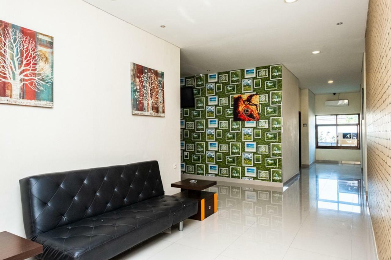Reddoorz @ Pelita Raya Rappocini Hotel Makassar Kültér fotó